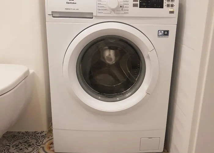 Apartament With A Garden Near Port In